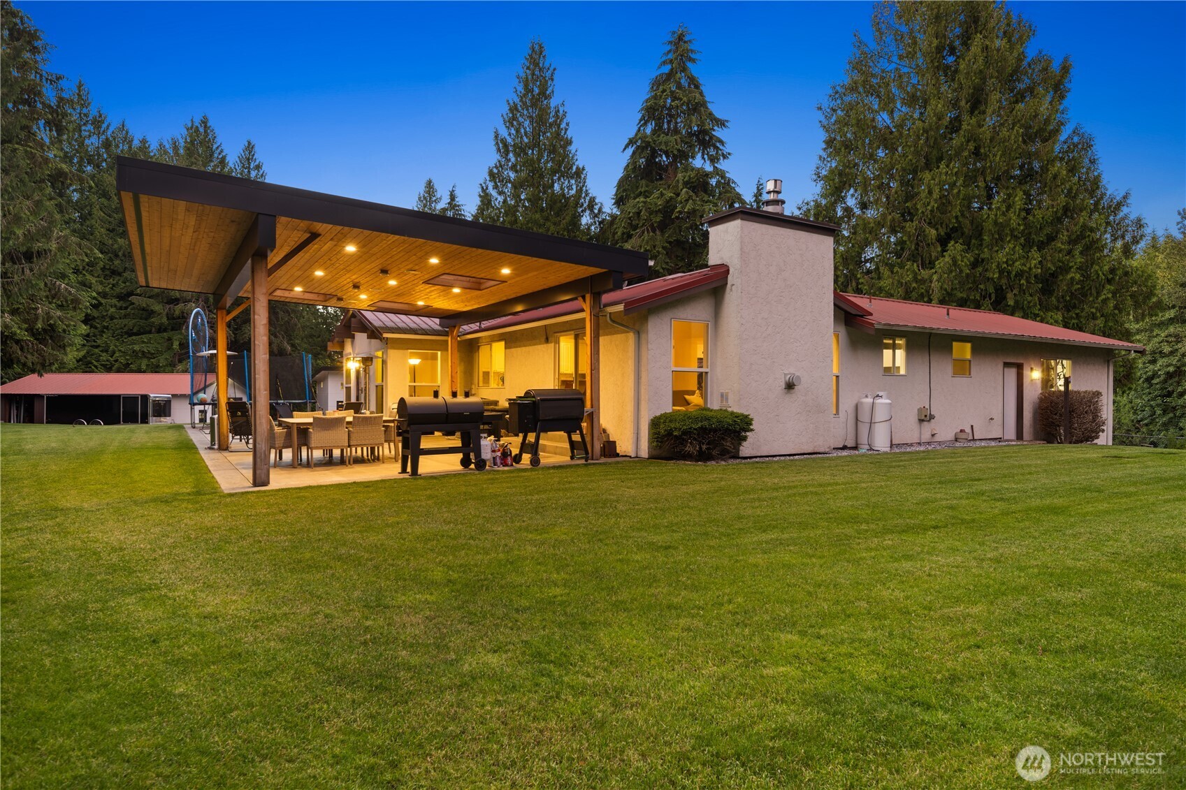 16816 Southeast Lake Moneysmith Road Auburn, WA 98092 - Photo 2 of 40