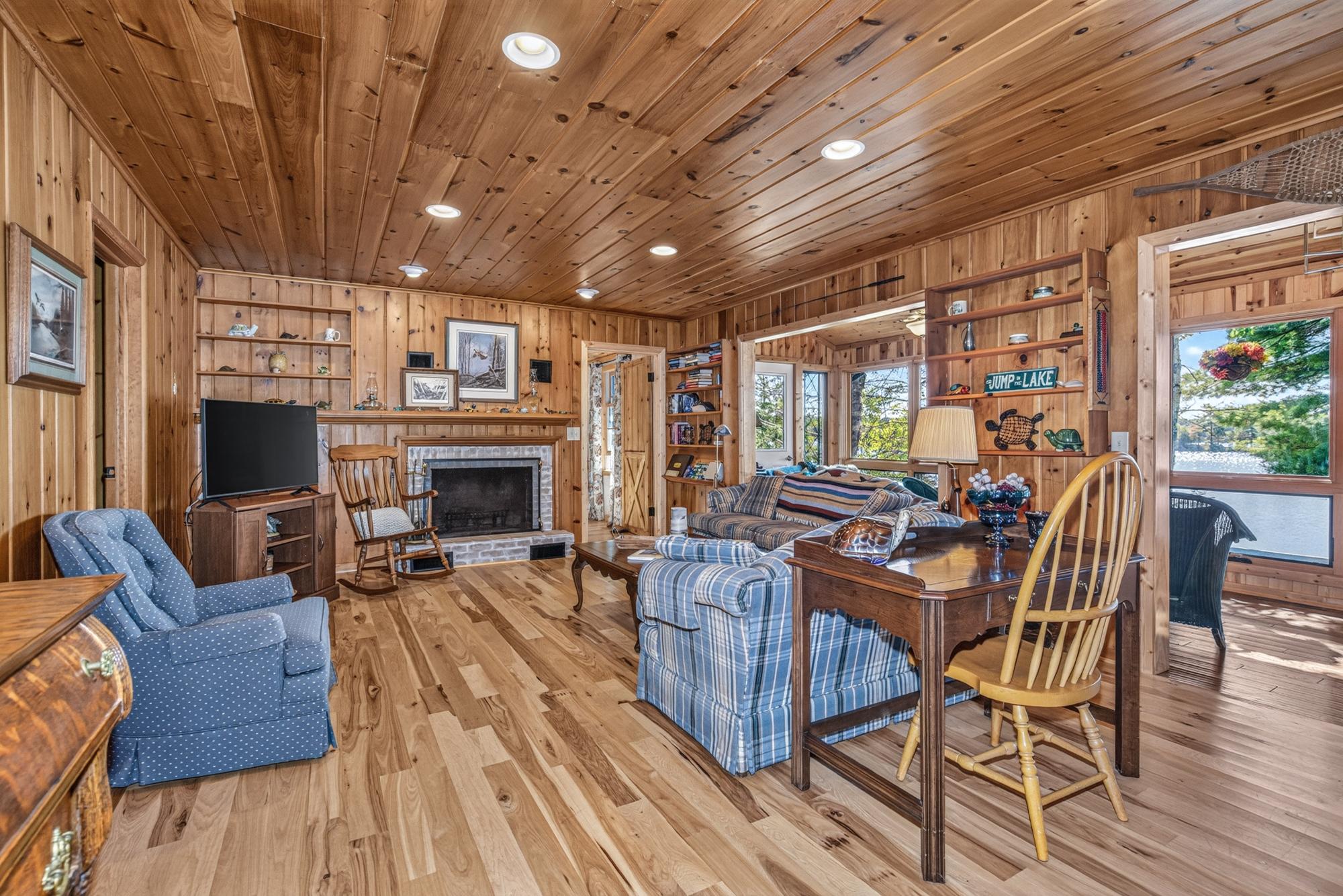 13909 West Bay Road Winchester, WI 54557 - Photo 11 of 44 Gallery Image 11