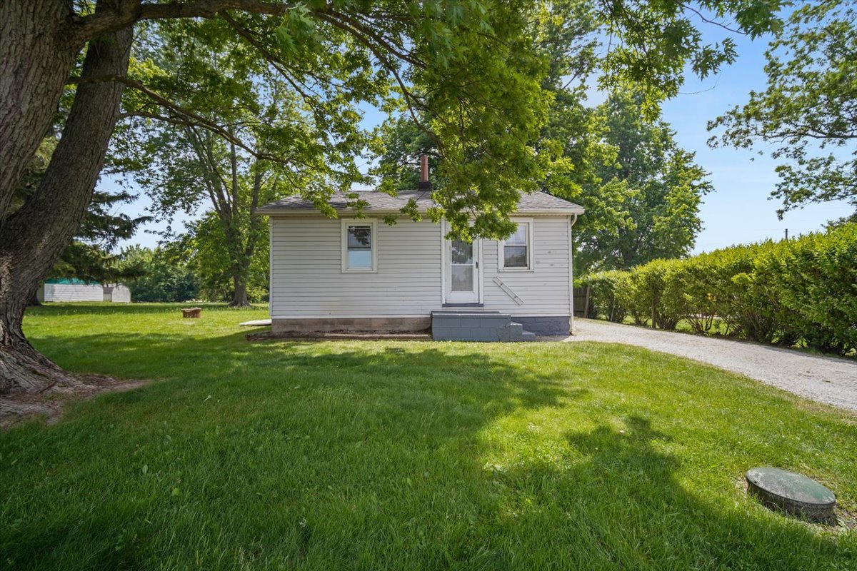 19133 East 850 North Road Bloomington, IL 61705 - Photo 6 of 25