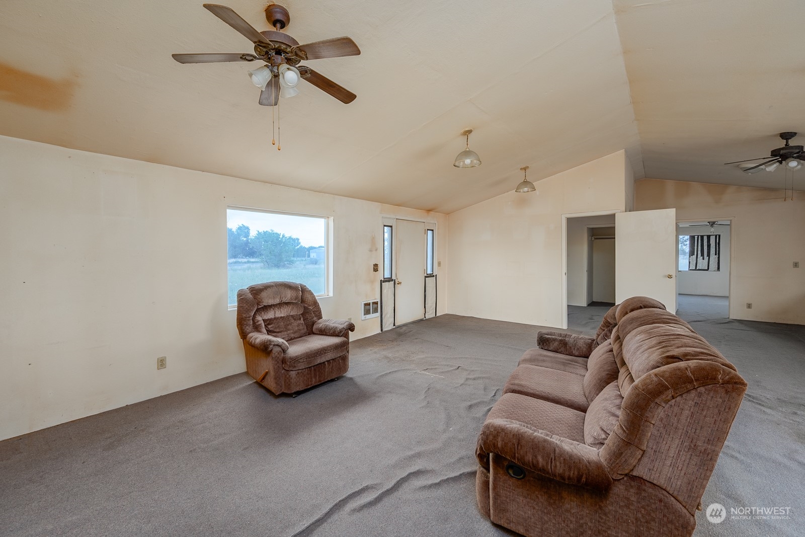 10016 Rd H Northwest Ephrata, WA 98823 - Photo 6 of 25 Gallery Image 6