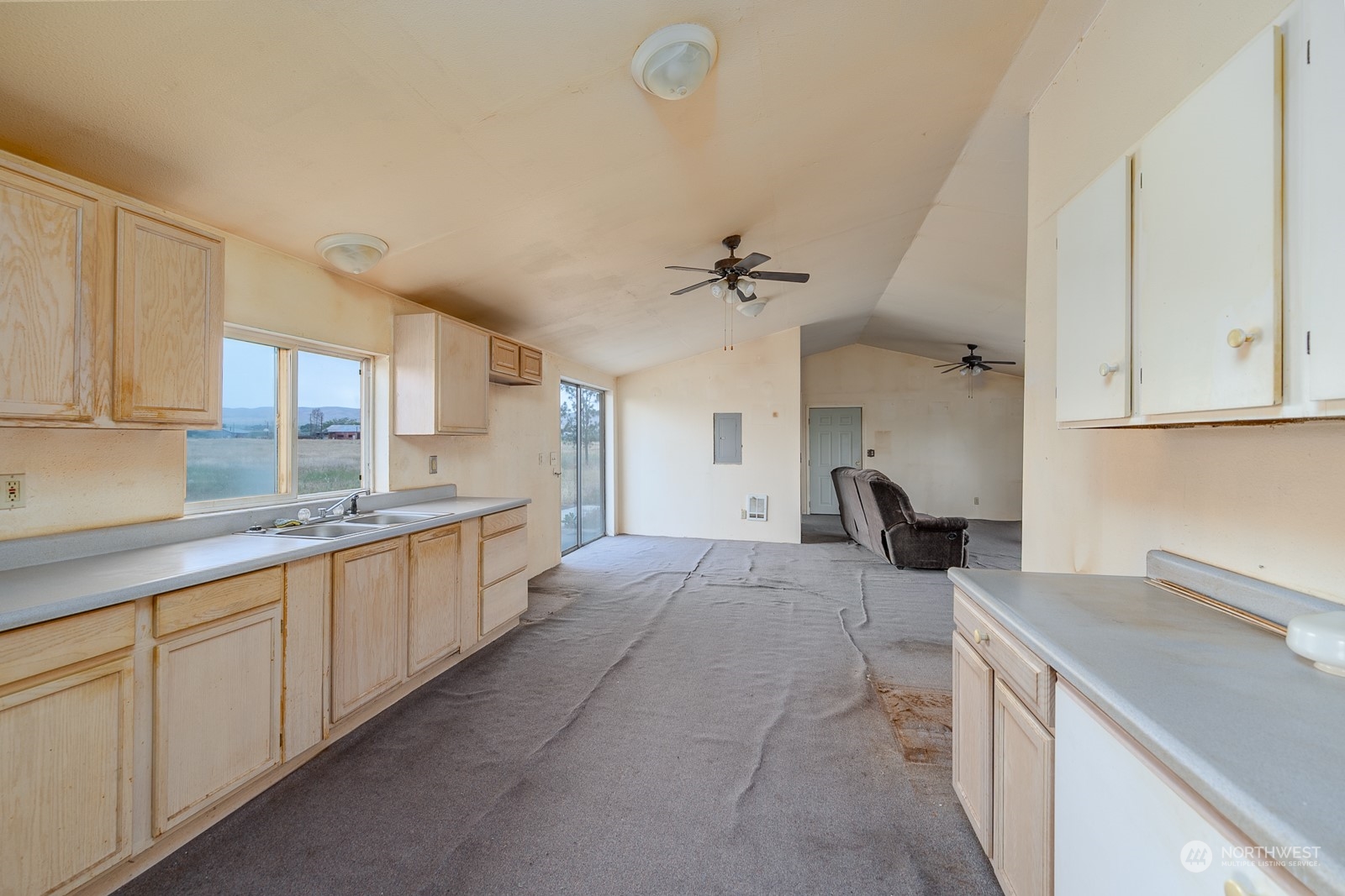 10016 Rd H Northwest Ephrata, WA 98823 - Photo 9 of 25 Gallery Image 9