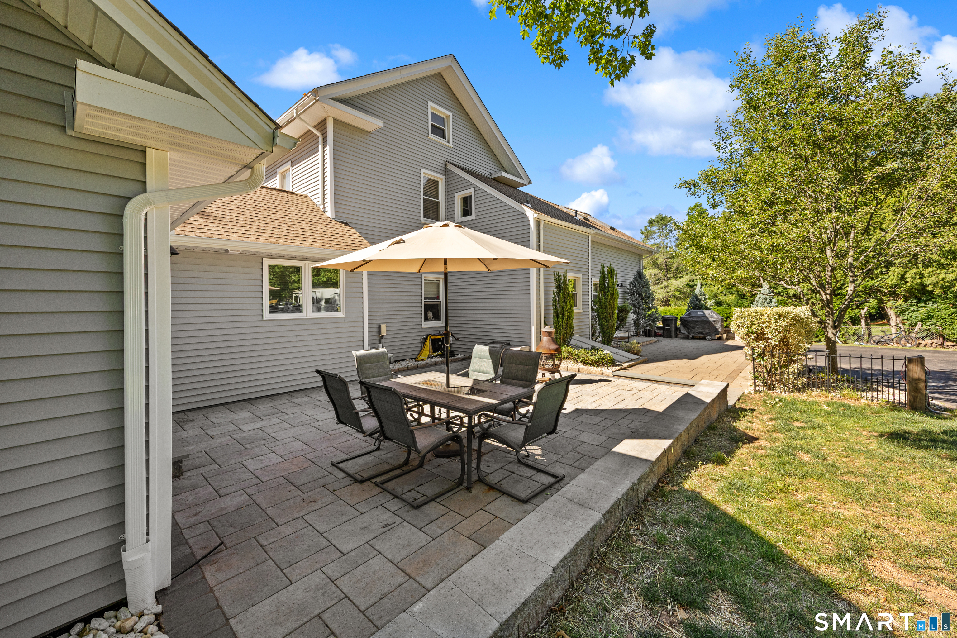 340 Middletown Avenue North Haven, CT 06473 - Photo 30 of 39