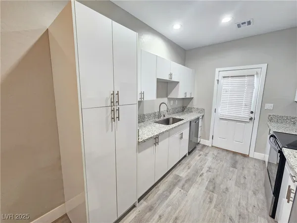 $1,240 | 1111 Sixshooter Avenue, Unit 2B, Pahrump, NV 89048