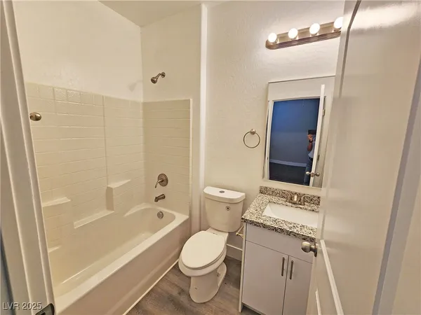 $1,240 | 1111 Sixshooter Avenue, Unit 2B, Pahrump, NV 89048