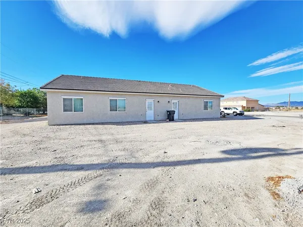 $1,240 | 1111 Sixshooter Avenue, Unit 2B, Pahrump, NV 89048