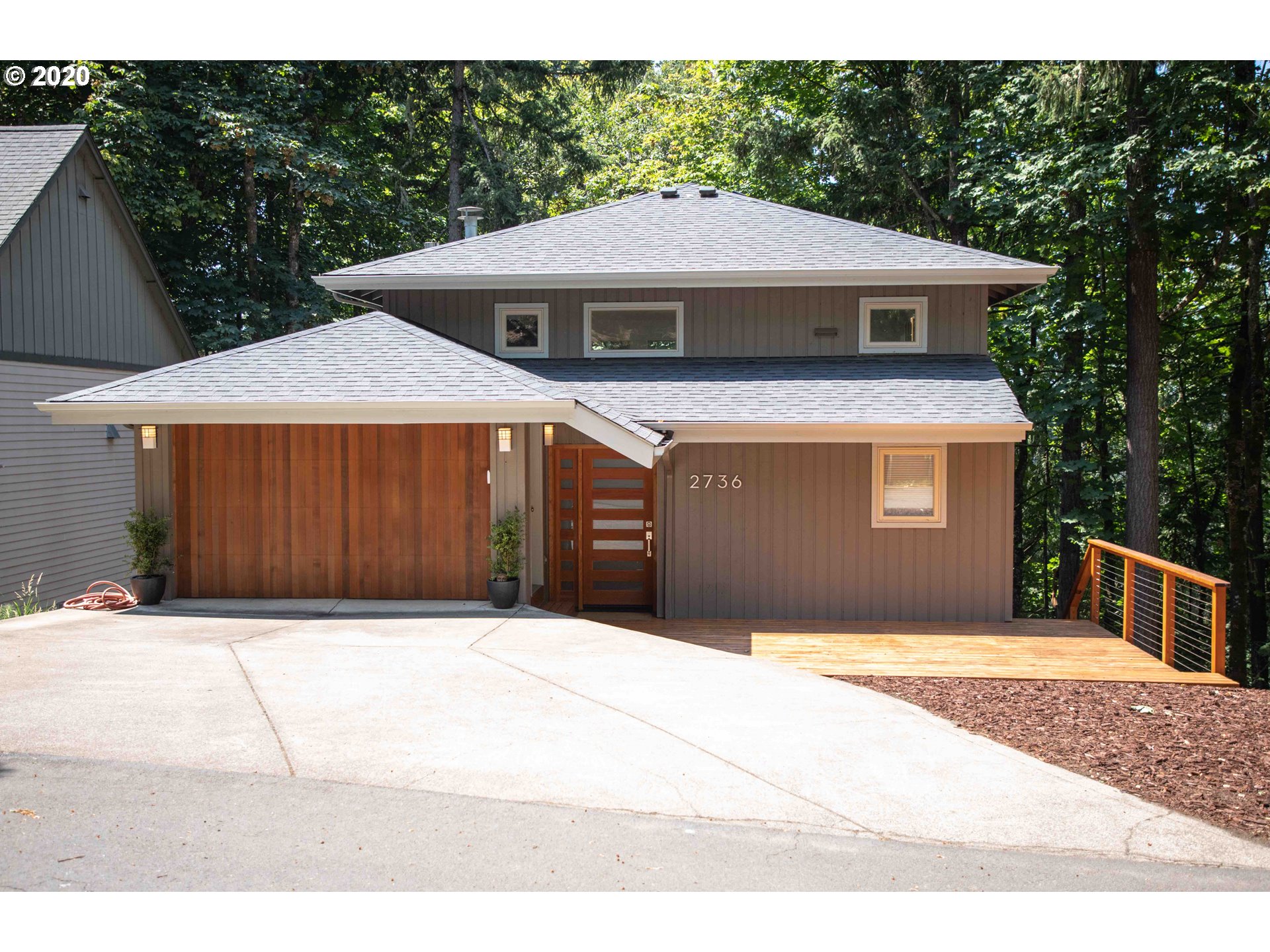 2736 Kismet Way Eugene, OR 97405 - Photo 1 of 13
