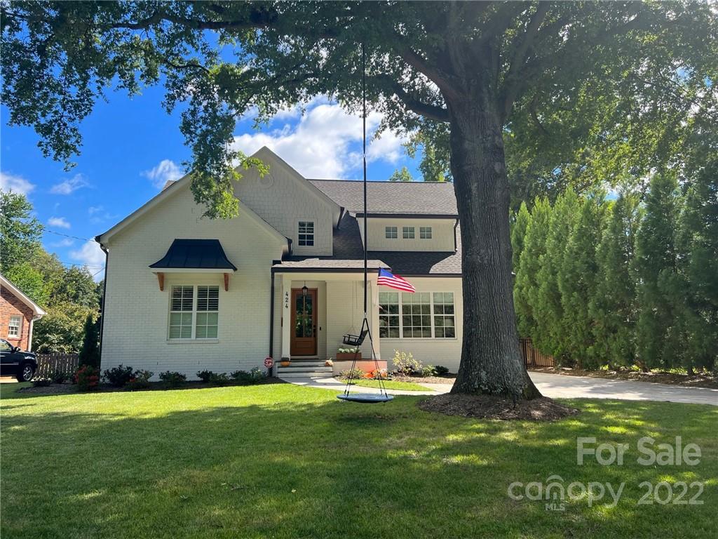 424 Scofield Road Charlotte, NC 28209 - Photo 1 of 47 Gallery Image 1