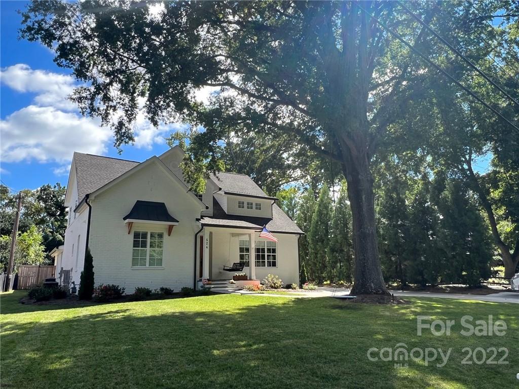 424 Scofield Road Charlotte, NC 28209 - Photo 5 of 47 Gallery Image 5