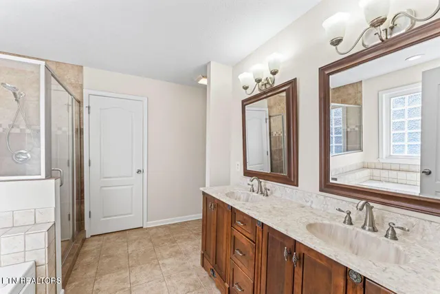 $374,900 | 160 Hartland Drive, Madisonville, TN 37354