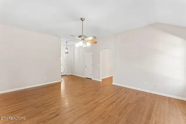 $374,900 | 160 Hartland Drive, Madisonville, TN 37354