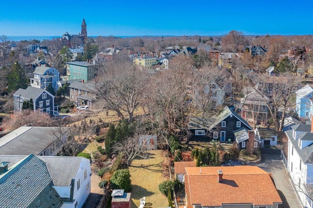 34 R Mugford Street Marblehead, MA 01945 - Photo 12 of 37 Gallery Image 12