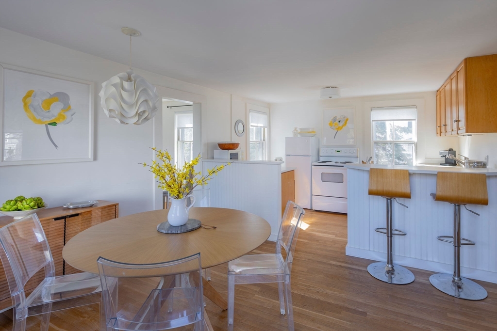 34 R Mugford Street Marblehead, MA 01945 - Photo 16 of 37 Gallery Image 16