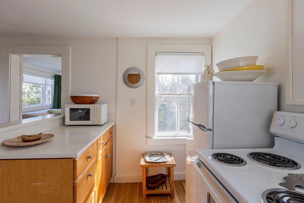 34 R Mugford Street Marblehead, MA 01945 - Photo 19 of 37 Gallery Image 19