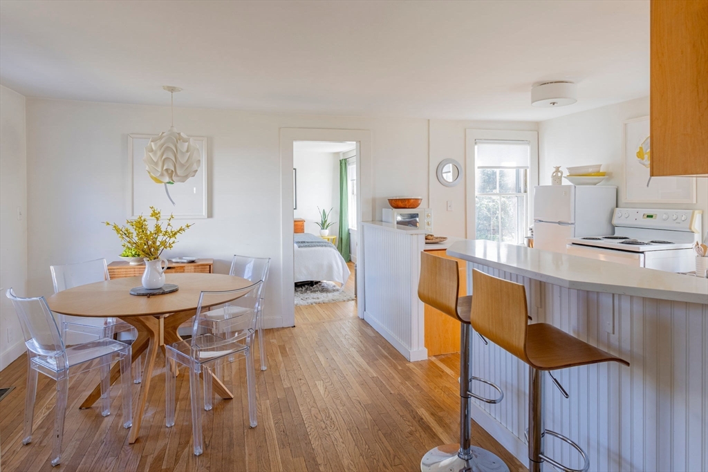 34 R Mugford Street Marblehead, MA 01945 - Photo 20 of 37 Gallery Image 20