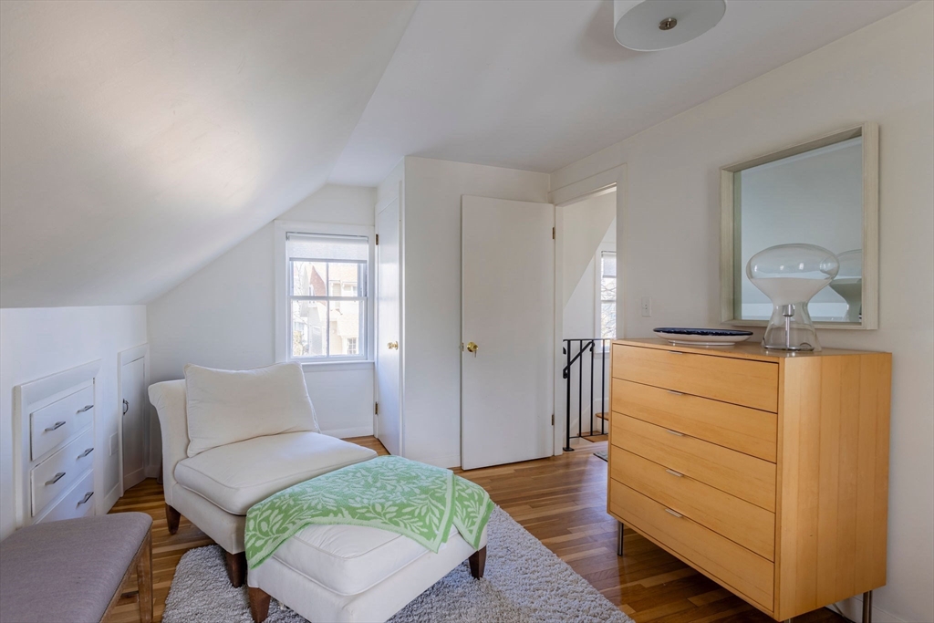 34 R Mugford Street Marblehead, MA 01945 - Photo 28 of 37 Gallery Image 28