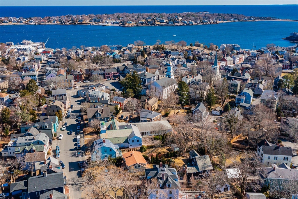 34 R Mugford Street Marblehead, MA 01945 - Photo 34 of 37 Gallery Image 34