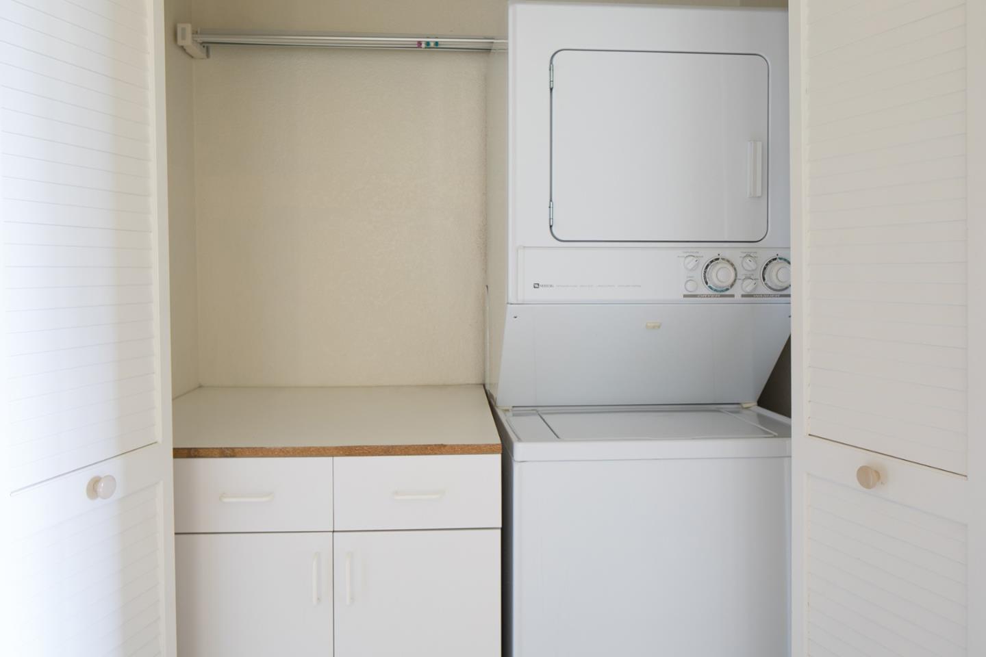 27 Shepherds Knoll Road, Unit 27 Monterey, CA 93940 - Photo 11 of 11 a utility room with dryer and washer