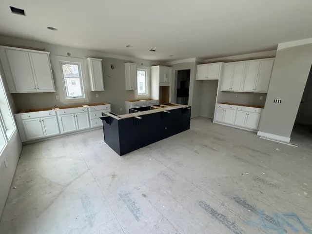 $1,350,000 | 2028 River Bend Drive, Charleston, SC 29412