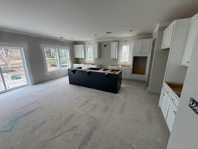 $1,350,000 | 2028 River Bend Drive, Charleston, SC 29412