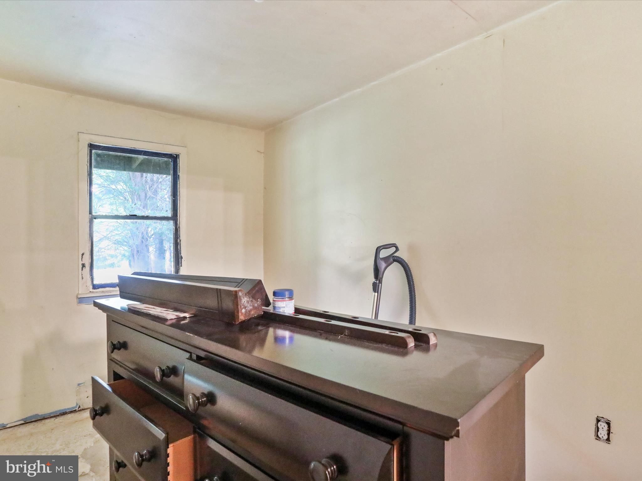 2442 Chestnut Grove Road Sharpsburg, MD 21782 - Photo 7 of 38 Gallery Image 7