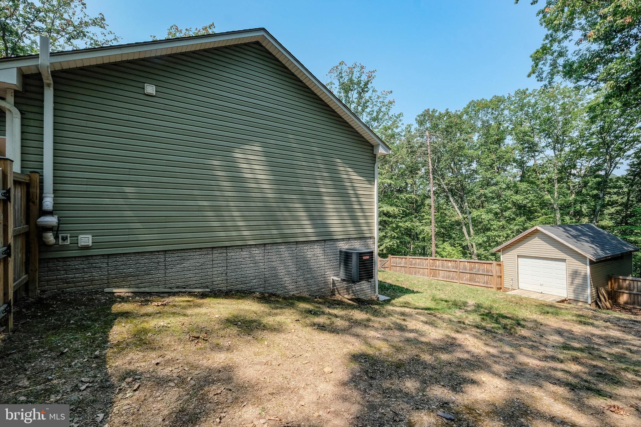 63 Hopkins Bluff Road Front Royal, VA 22630 - Photo 5 of 61 Gallery Image 5