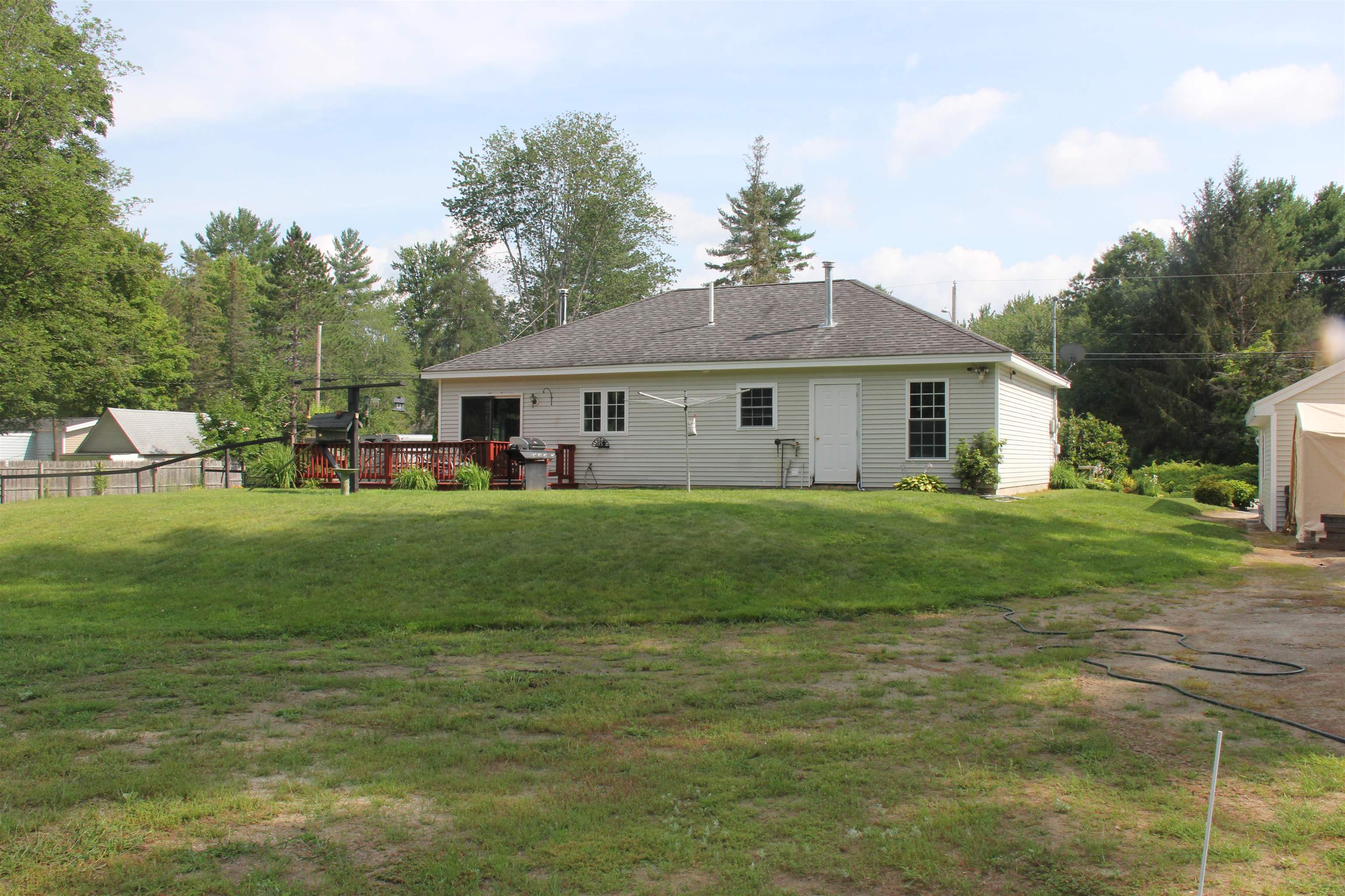 126 Spring Street Hopkinton, NH 03229 - Photo 16 of 17