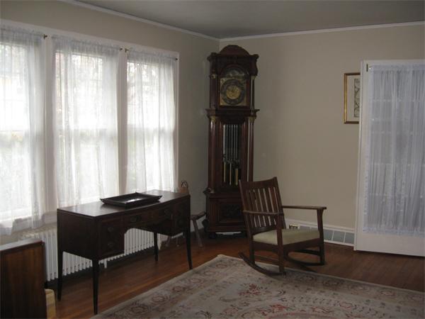 35 Maynard Road Northampton, MA 01060 - Photo 5 of 21 Gallery Image 5