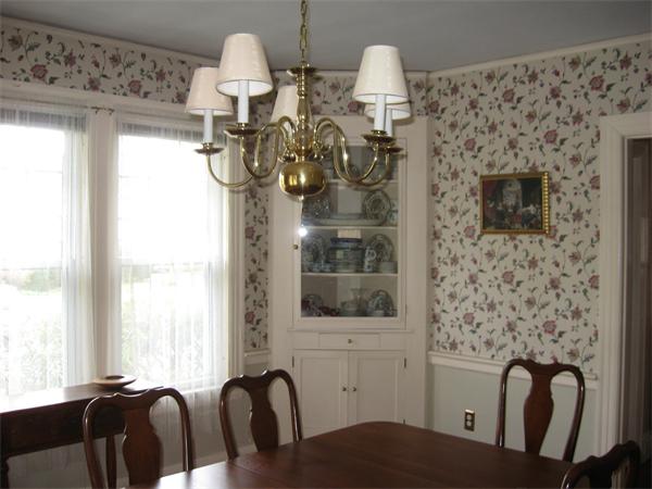 35 Maynard Road Northampton, MA 01060 - Photo 8 of 21 Gallery Image 8