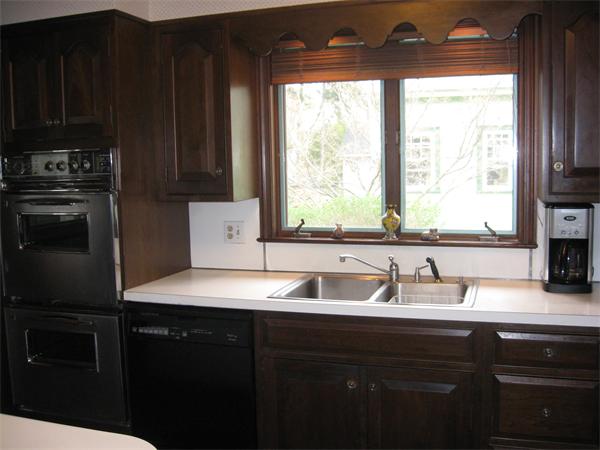 35 Maynard Road Northampton, MA 01060 - Photo 9 of 21 Gallery Image 9