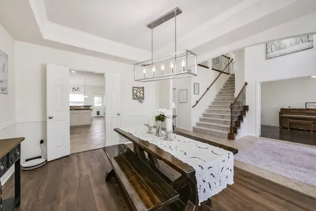 $599,500 | 9719 Wincrest Drive, Mont Belvieu, TX 77523