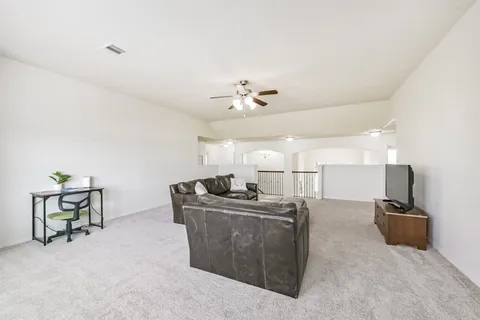 $599,500 | 9719 Wincrest Drive, Mont Belvieu, TX 77523