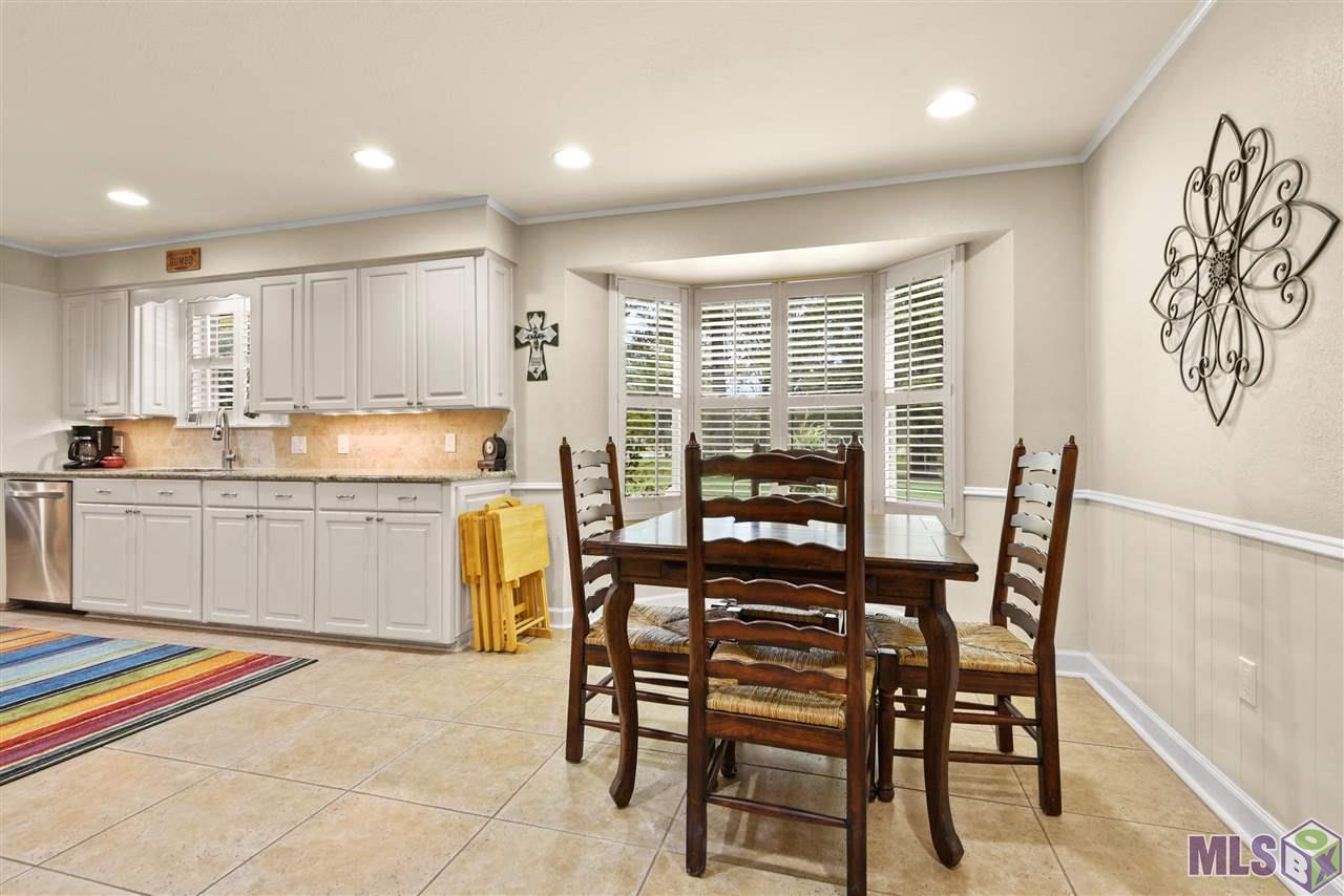 13476 Triple B Road Central, LA 70739 - Photo 7 of 28 dining room