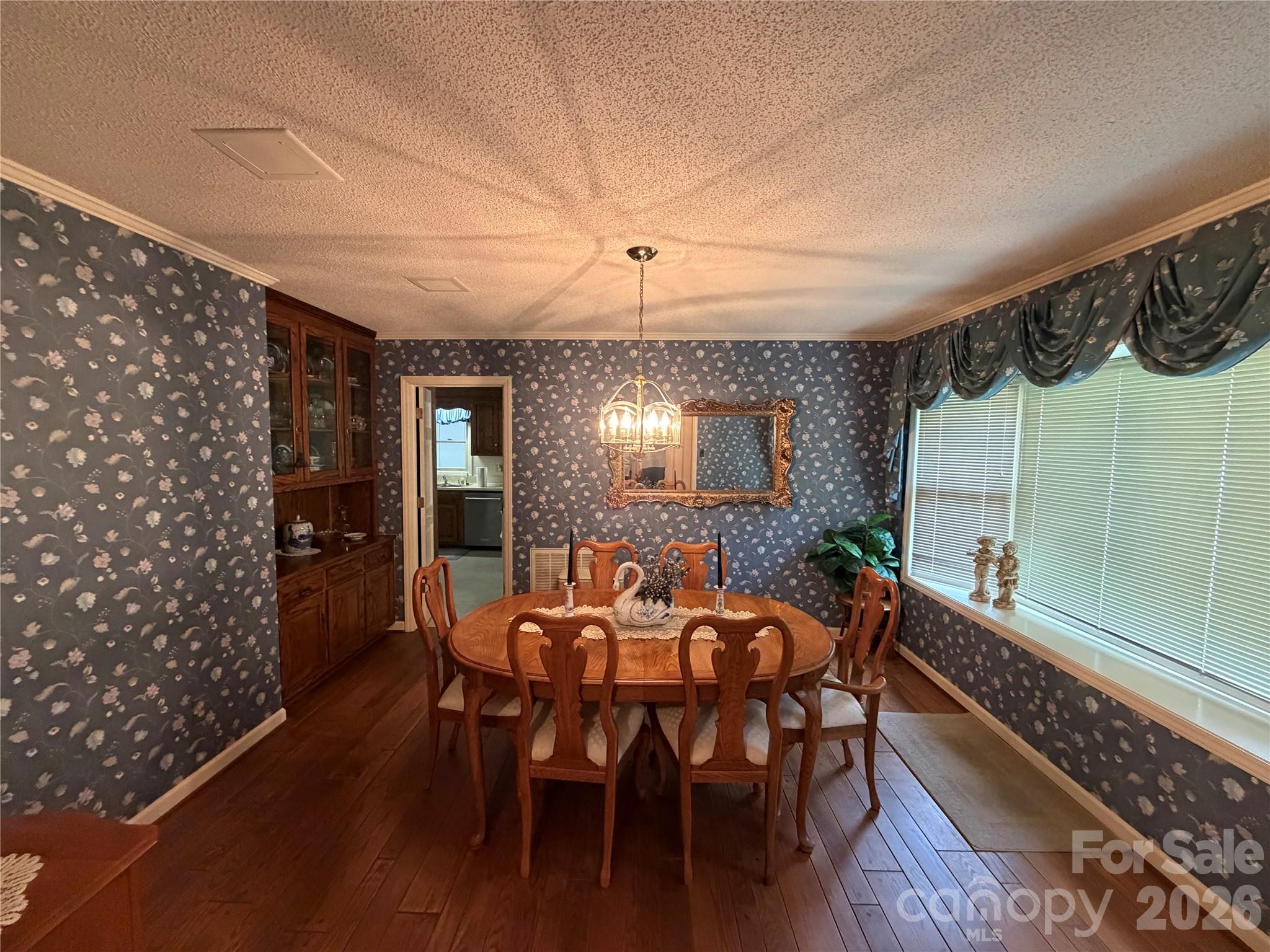 605 Queens Road Cherryville, NC 28021 - Photo 6 of 32 Gallery Image 6
