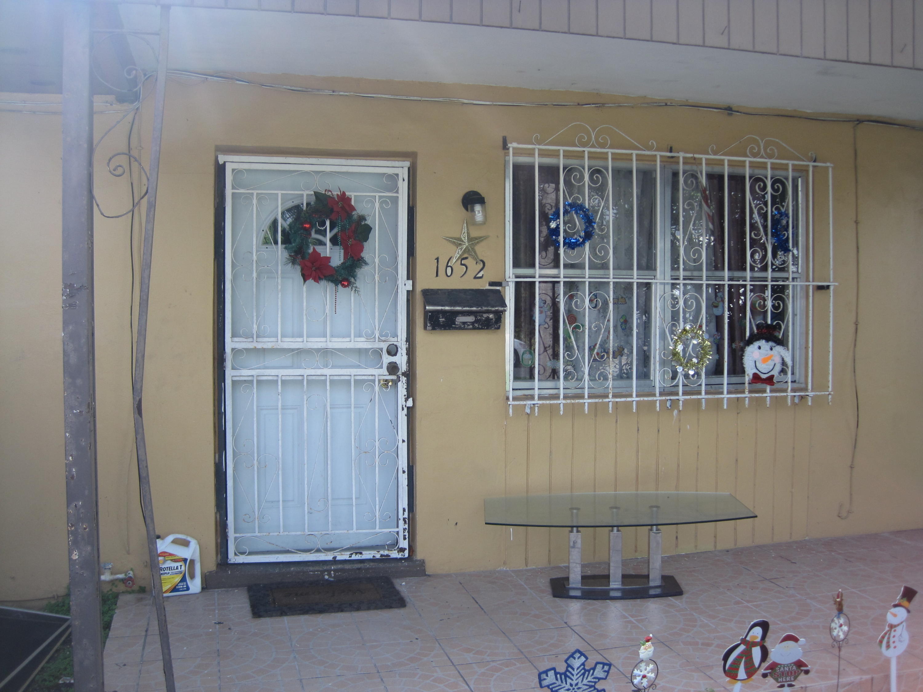 1650 Northeast 147th Street North Miami Beach, FL 33181 - Photo 13 of 35 Unit 1 Front View