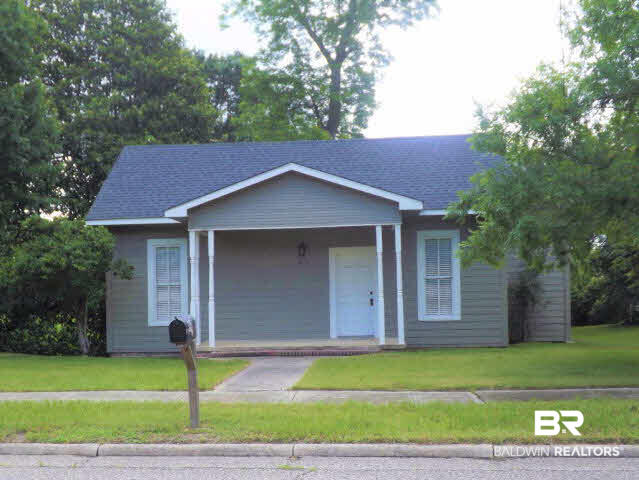 412 Evergreen Avenue Brewton, AL 36426 - Photo 1 of 14