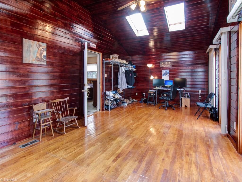 256 Bowers Road Thomasville, NC 27360 - Photo 28 of 30 Gallery Image 28