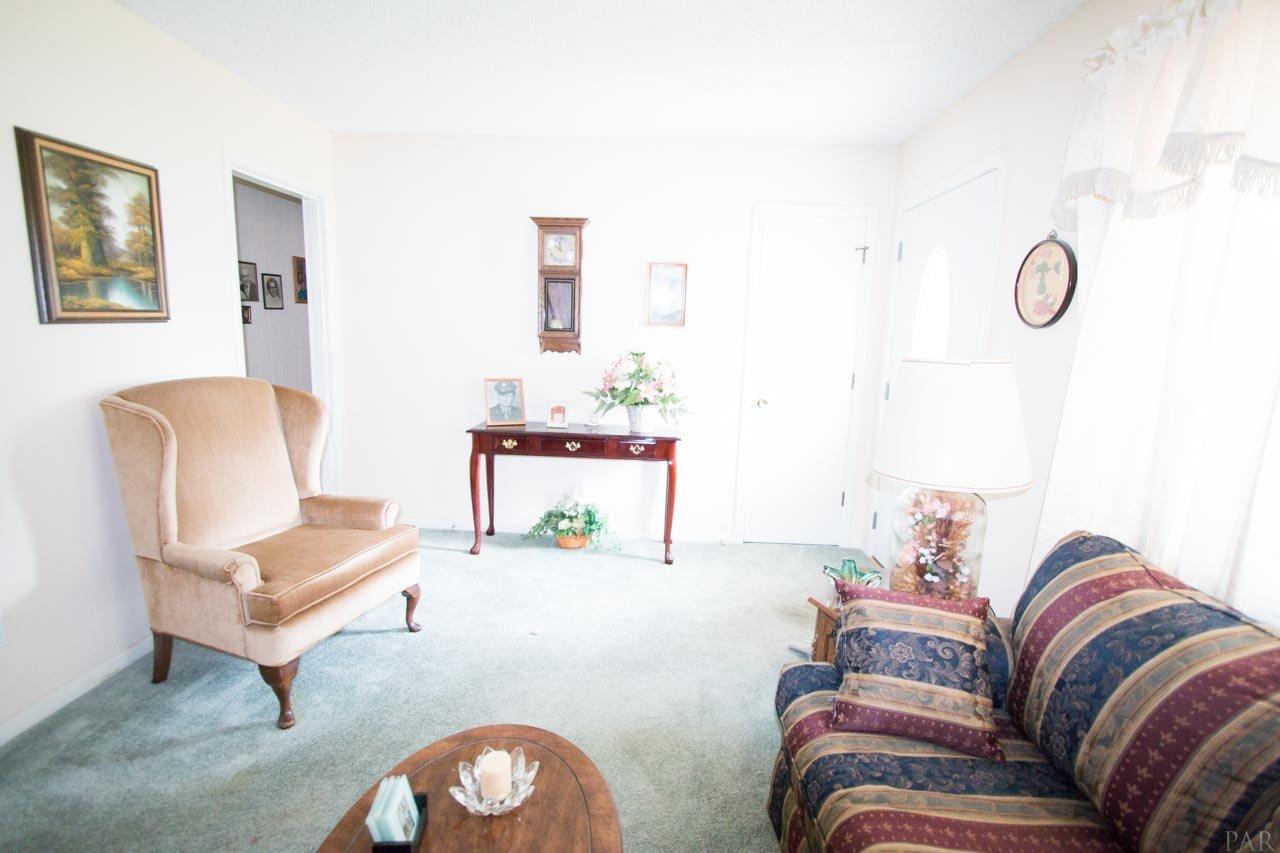 7185 Pearson Road Pensacola, FL 32526 - Photo 17 of 18 Gallery Image 17