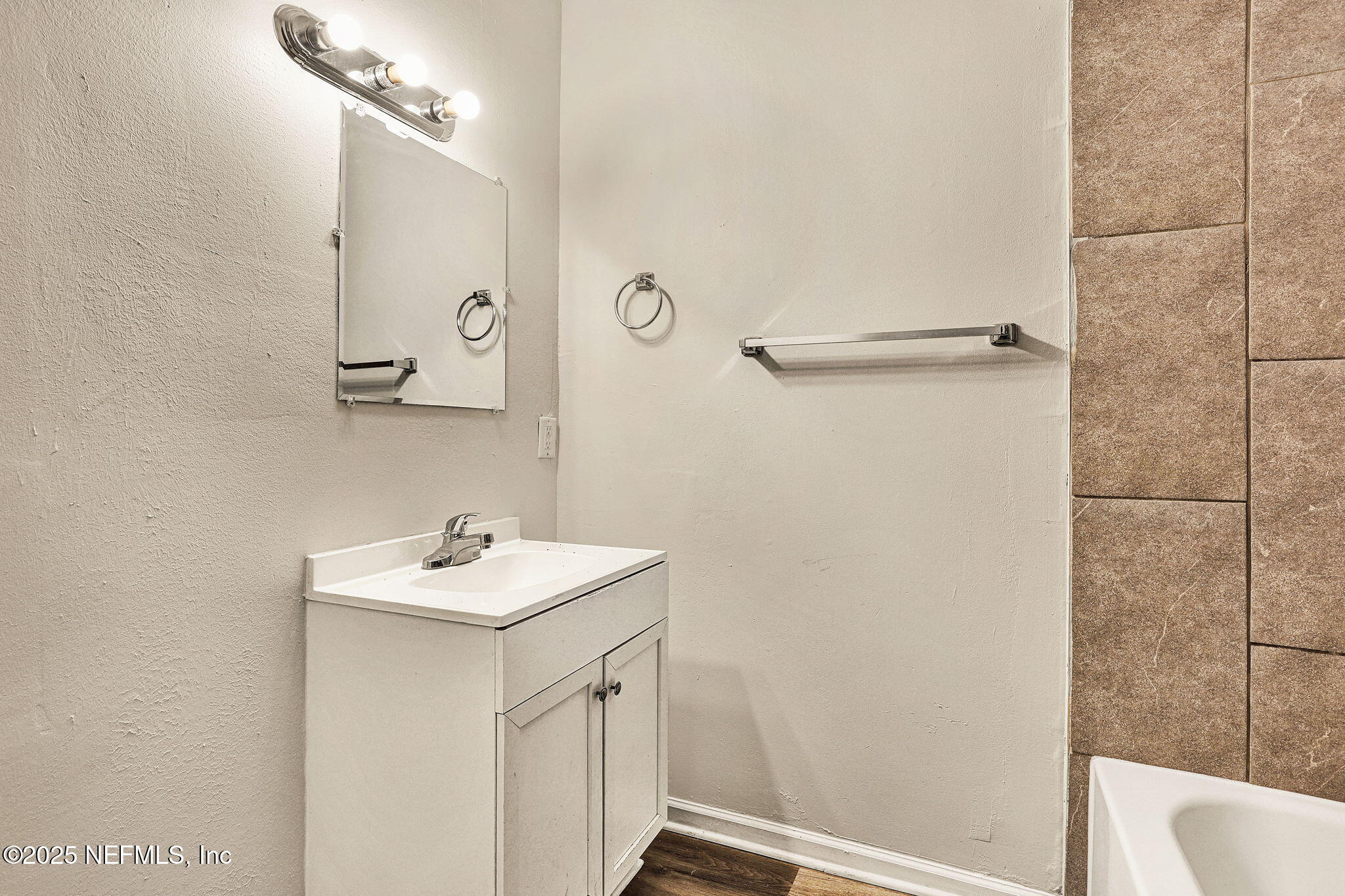 8947 Sibbald Road Jacksonville, FL 32208 - Photo 14 of 22 Master Bathroom