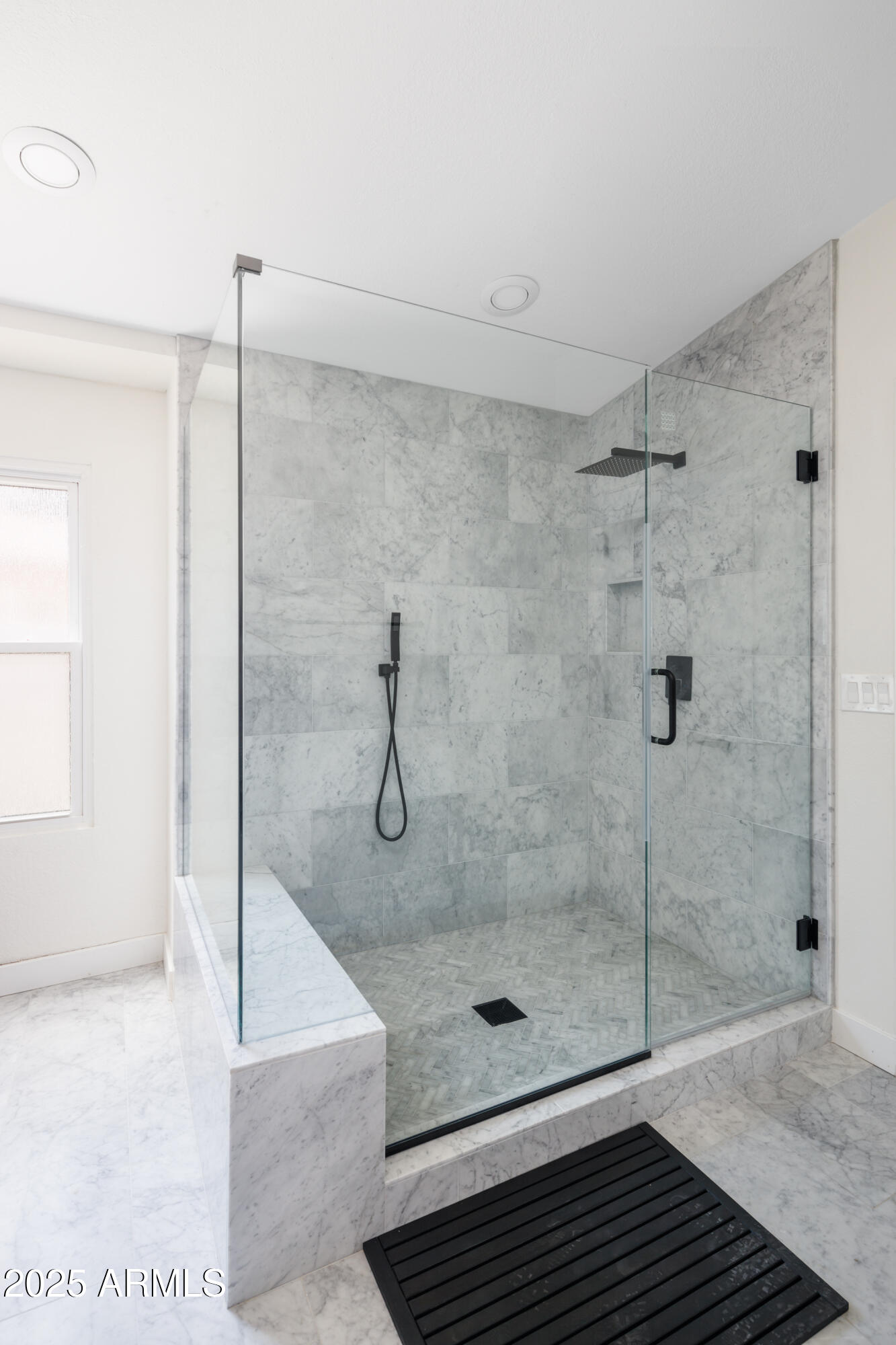 5502 East Grandview Road Scottsdale, AZ 85254 - Photo 24 of 42 a bathroom with a shower