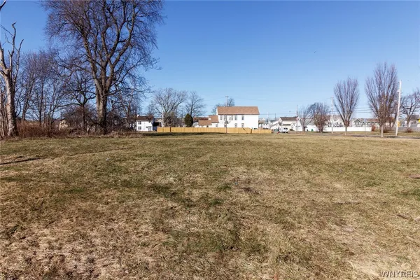 $100,000 | 59 Peckham Street, Buffalo, NY 14206