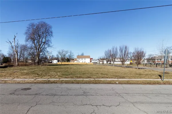 $100,000 | 59 Peckham Street, Buffalo, NY 14206