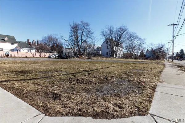 $100,000 | 59 Peckham Street, Buffalo, NY 14206