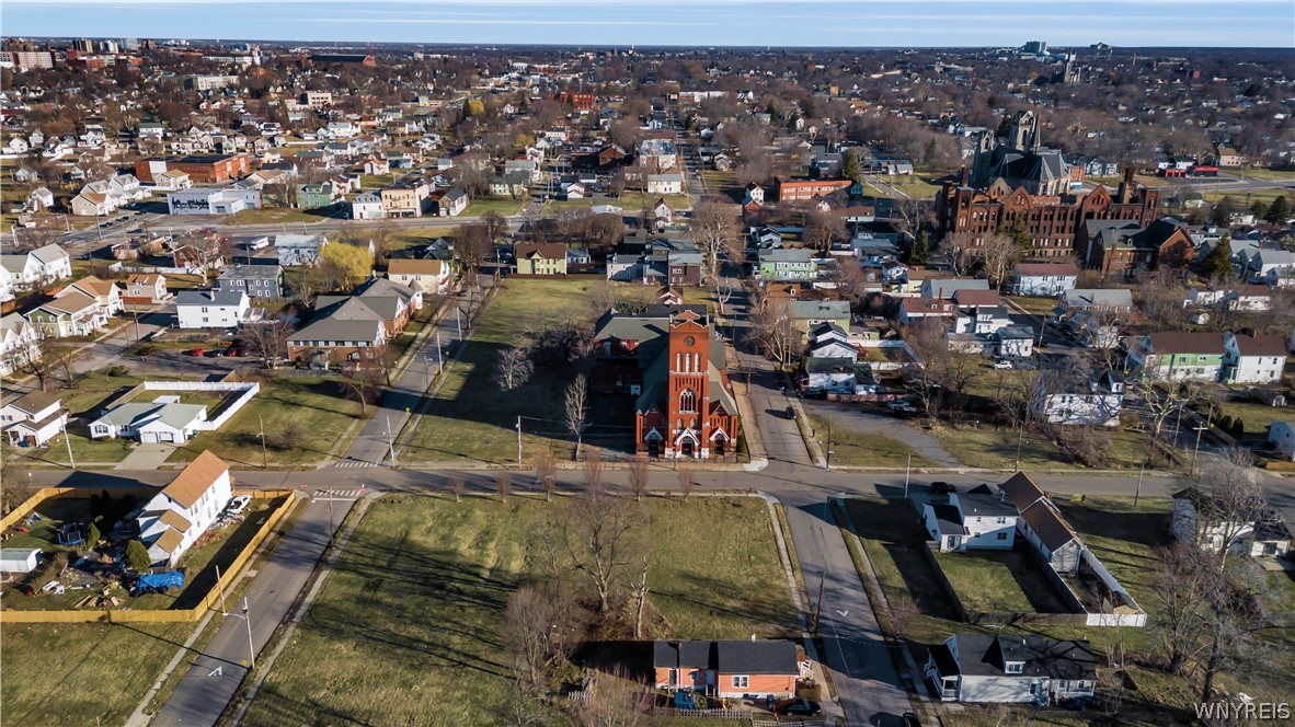 59 Peckham Street Buffalo, NY 14206 - Photo 3 of 23