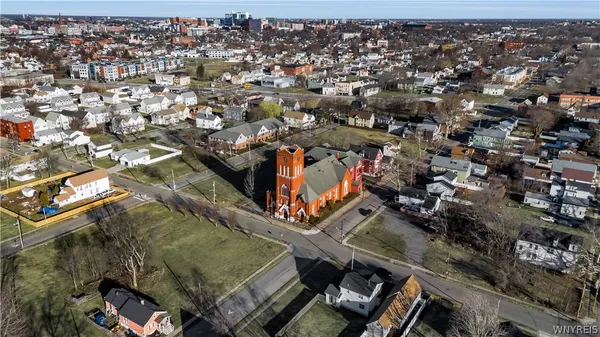 $100,000 | 59 Peckham Street, Buffalo, NY 14206