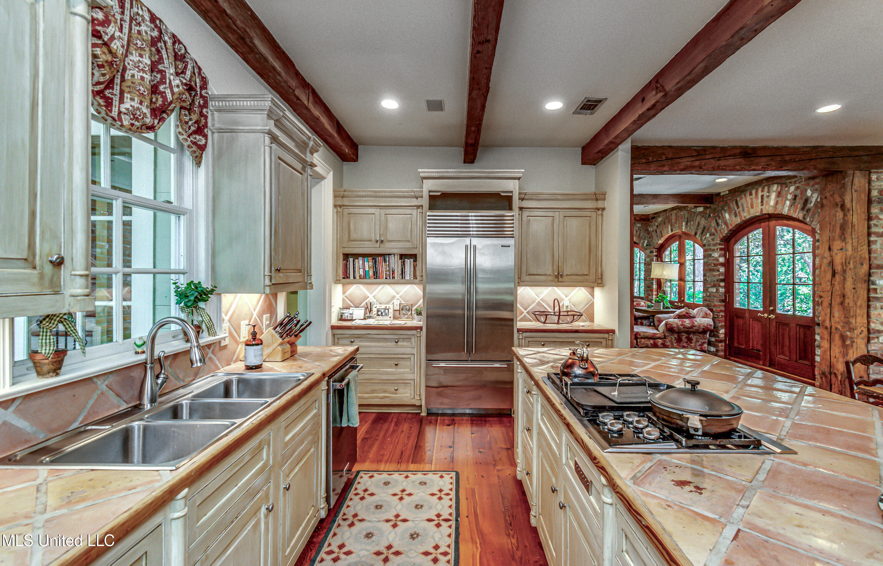 338 Hillview Drive Ridgeland, MS 39157 - Photo 26 of 76 338 Hillview Rd-37