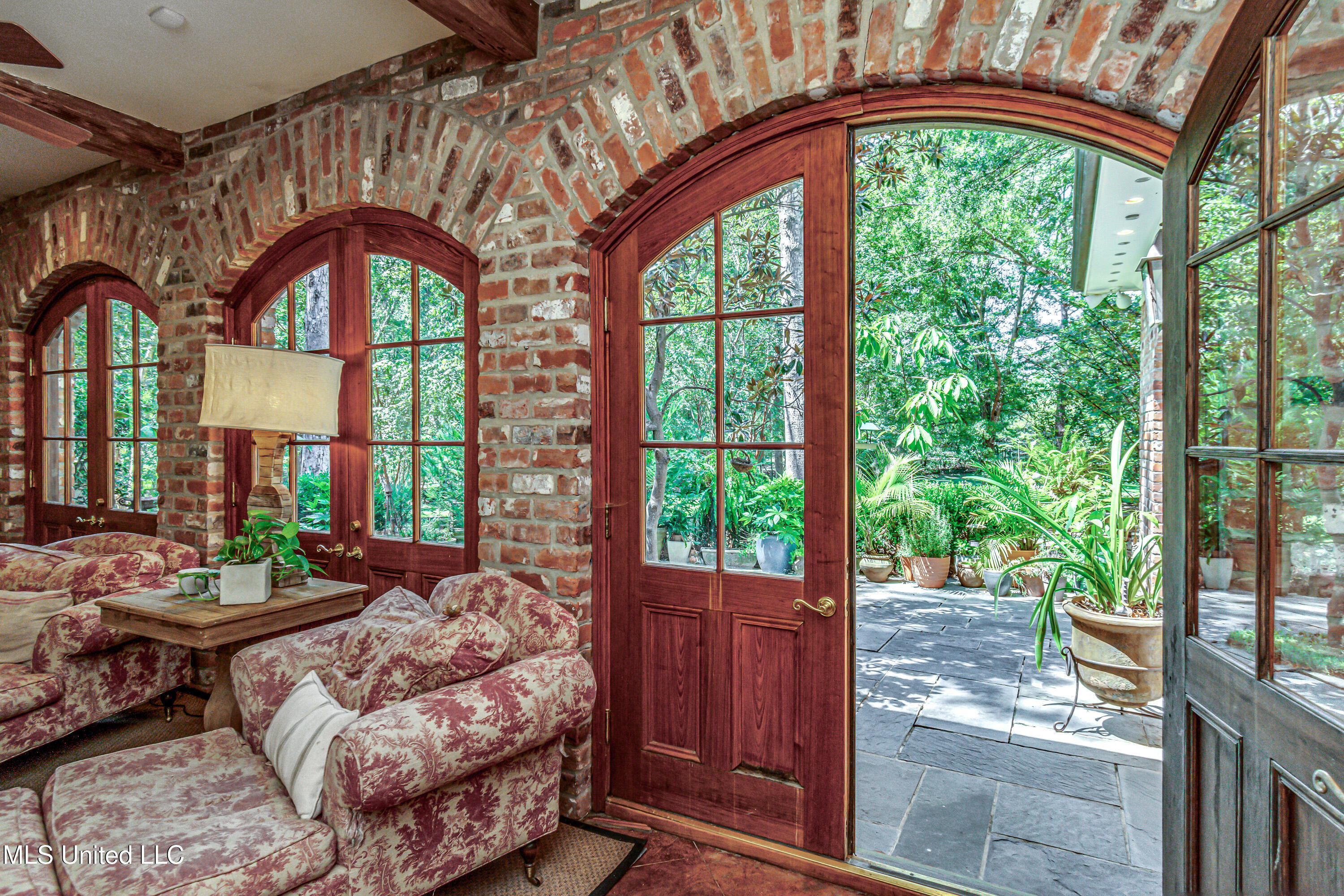 338 Hillview Drive Ridgeland, MS 39157 - Photo 42 of 76 338 Hillview Rd-74