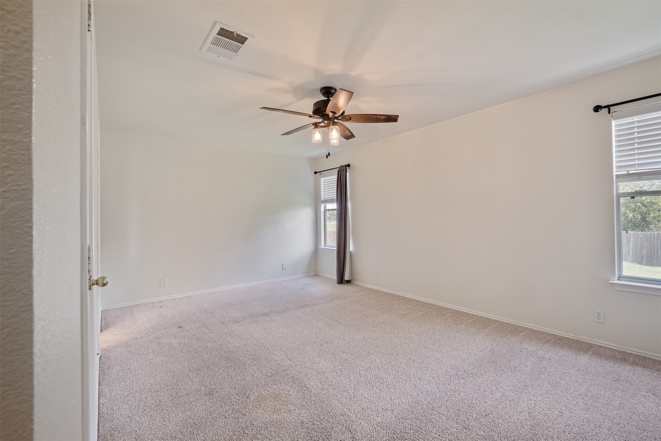 105 Pentire Way Hutto, TX 78634 - Photo 20 of 26