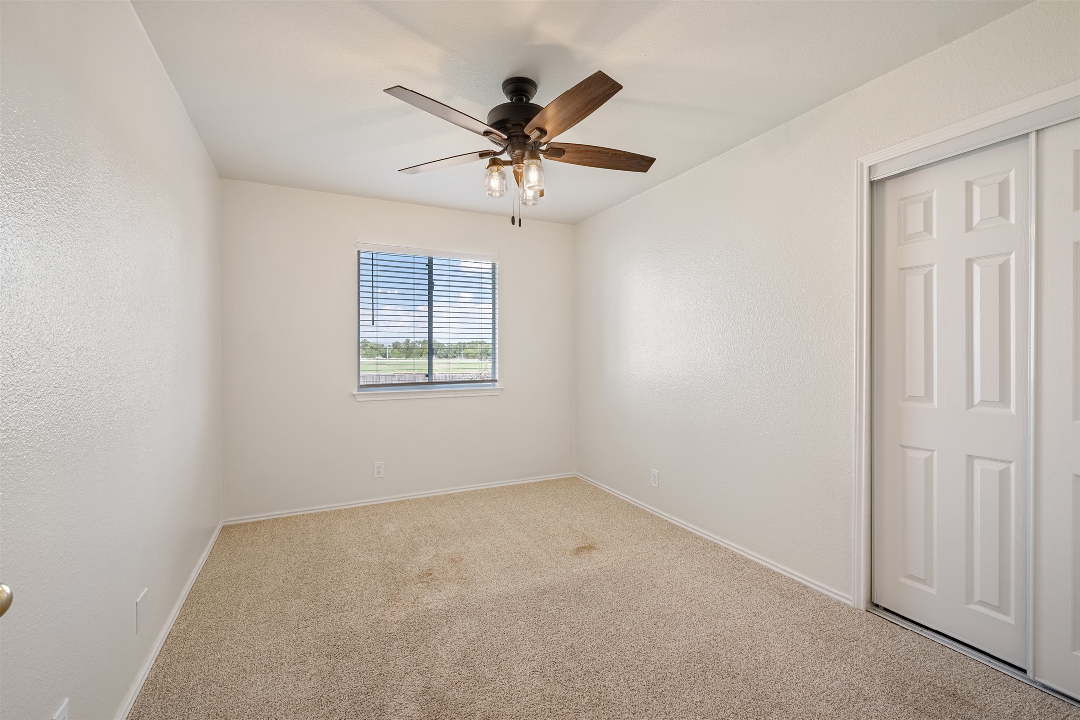 105 Pentire Way Hutto, TX 78634 - Photo 10 of 26