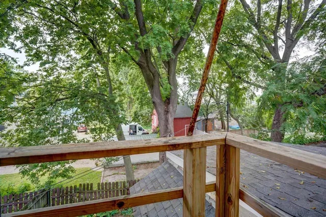 $1,195 | 312 South Ingersoll Street, Unit 1, Madison, WI 53703