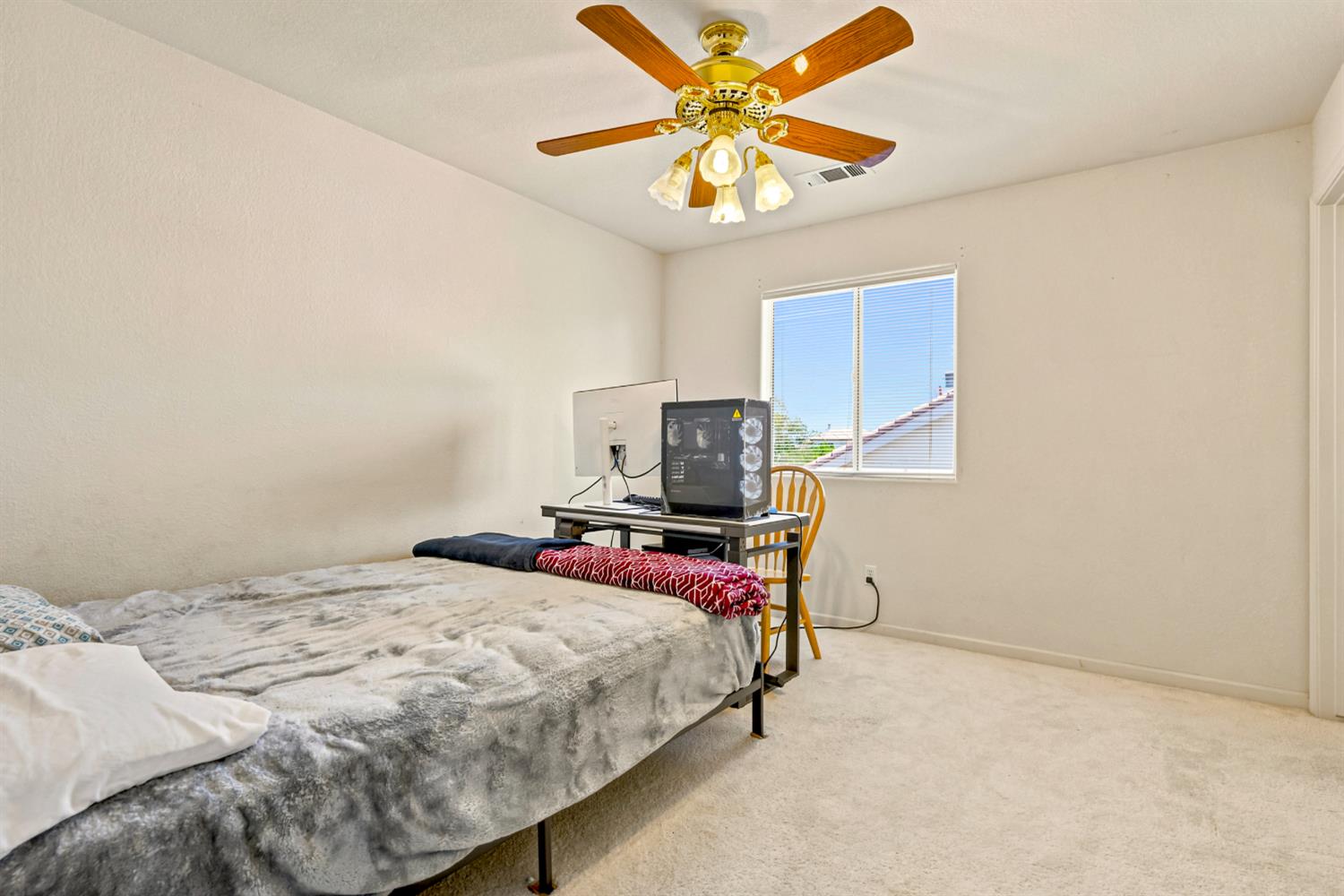 1860 Riverside Way Los Banos, CA 93635 - Photo 22 of 26